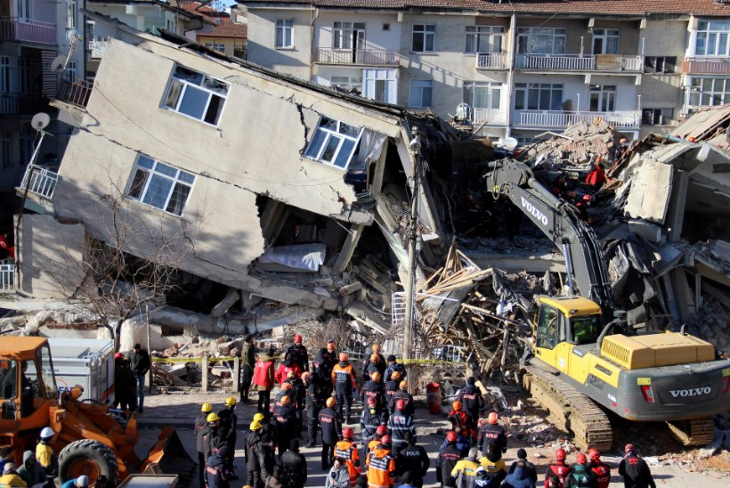 Türgis toimunud tugev maavärin nõudis vähemalt 21 inimelu