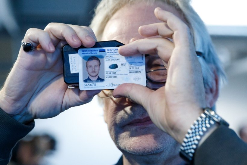 Kas Smart-ID sööb mobiil-ID Eestist välja?