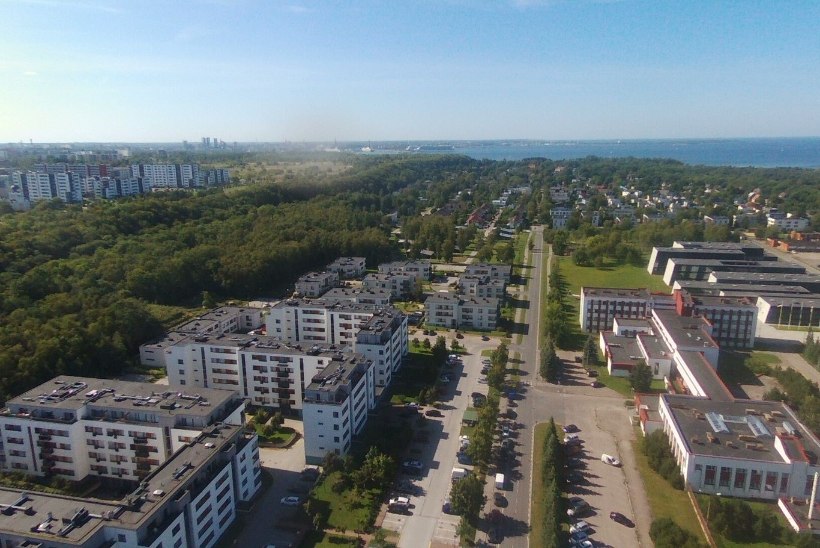 SUUR VEND?! Politsei jälgib droonide abil 2+2 reeglist kinnipidamist