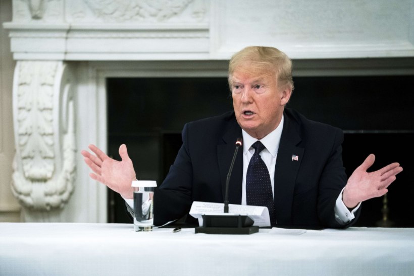 KOROONAVIIRUS MAAILMAS: üle 4,9 miljoni diagnoositud nakatunu, 320 000 surnut ja 1,9 miljonit tervenenut. Trump ähvardab WHO rahastamise lõpetada