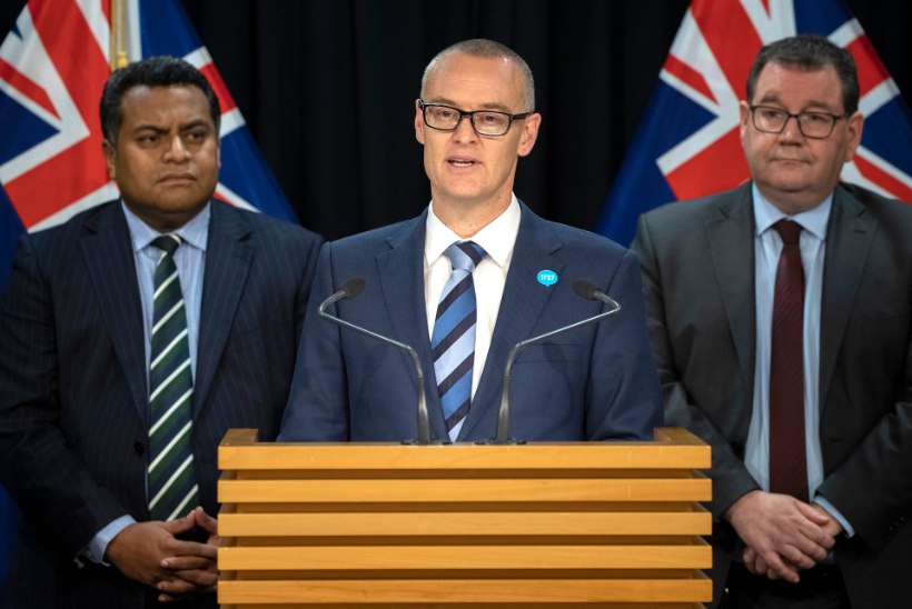 Uus-Meremaa tervishoiuminister lahkus kahe koroonajuhtumi tõttu ametist