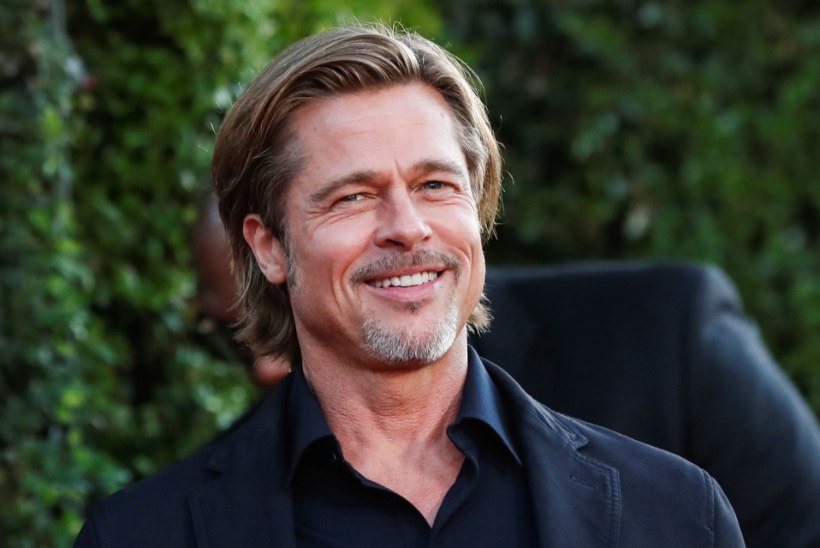 PALJASTUS: Brad Pitt semmib endast 30 aastat noorema modelliga