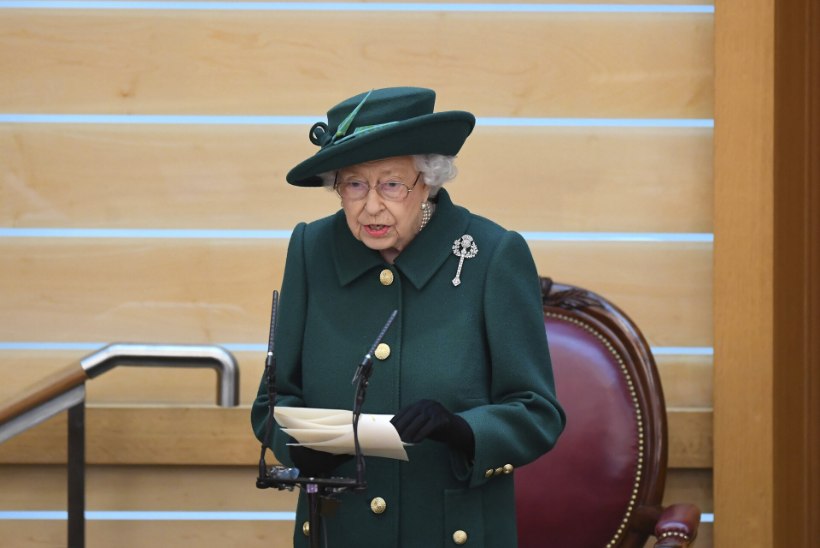 Elizabeth II kõneles esmakordselt pärast Philipi surma temast avalikkuse ees