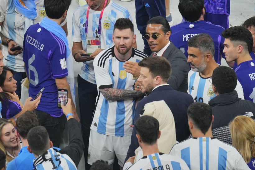 MMi finaali järel Argentina mängijatelt karika ära sikutanud staarkokka saadab tühistamiselaine, asja uurib ka FIFA