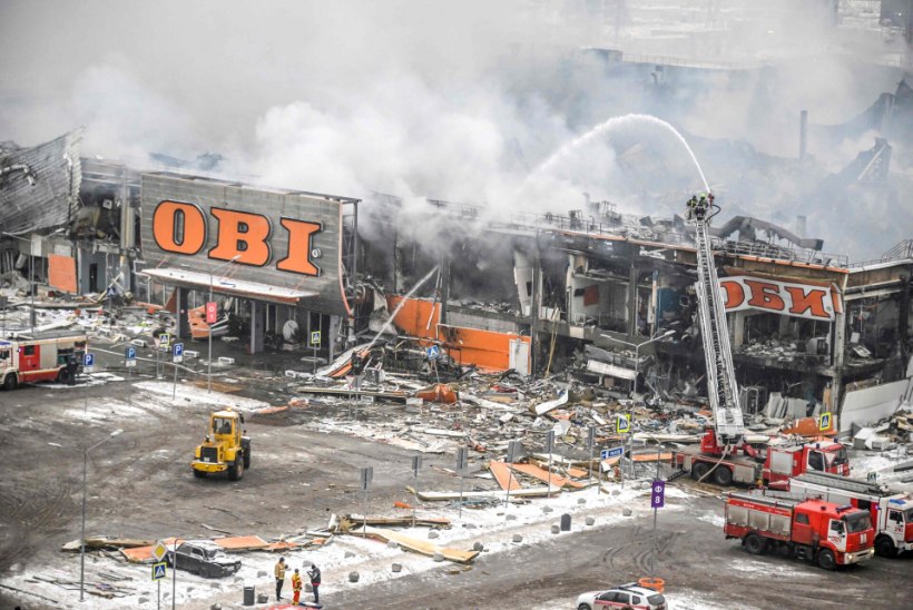 VIDEOD | Moskva äärelinna suures kaubanduskeskuses puhkes tulekahju ja toimusid plahvatused