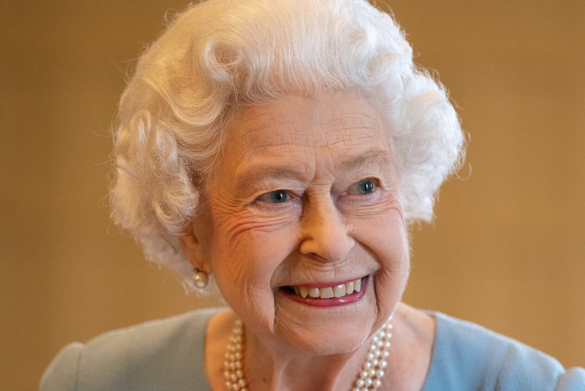 Kuninganna Elizabeth II nakatus koroonaviirusega