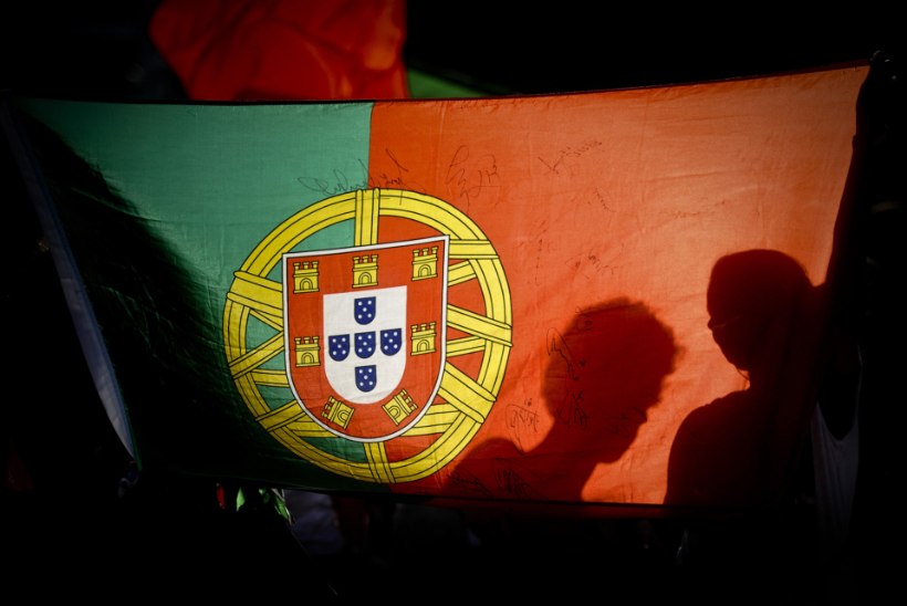 PÄRASTLÕUNAL PÕGENIKUD, ÕHTUL NARKARID: kuidas Lissabon sõltlasi aitab