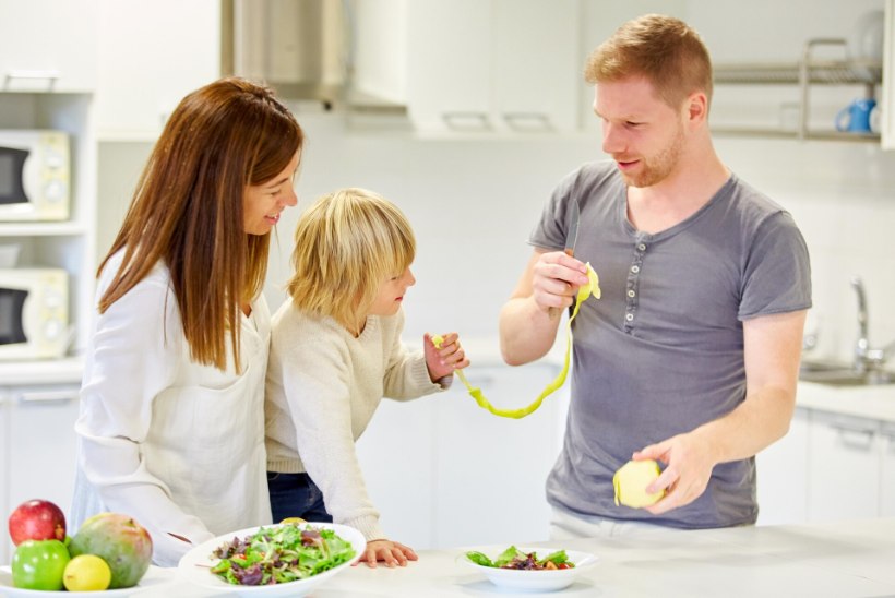 MIS SOBIB JA MIS EI SOBI PRÜGISSE? Köögijäätmeid eraldi kogudes teed teene keskkonnale