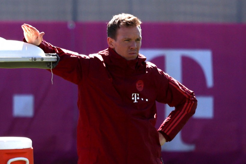 Bayerni peatreener: sain pärast meistrite liigast langemist 450 tapmisähvardust