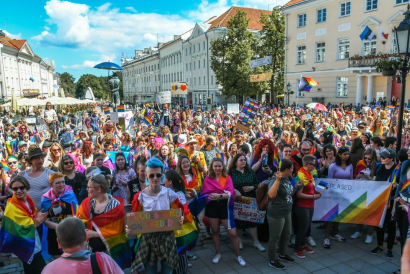 GALERII | SÄRA, VIKERKAAR! Tartus toimus LGBTA+ kogukonnaüritus Tartu Pride