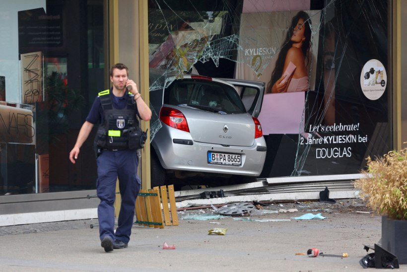 SAKSA-ARMEENIA SURMAKUTSAR: Berliinis sõitis auto rahva sekka, surma sai vähemalt üks ja vigastada üle kümne inimese