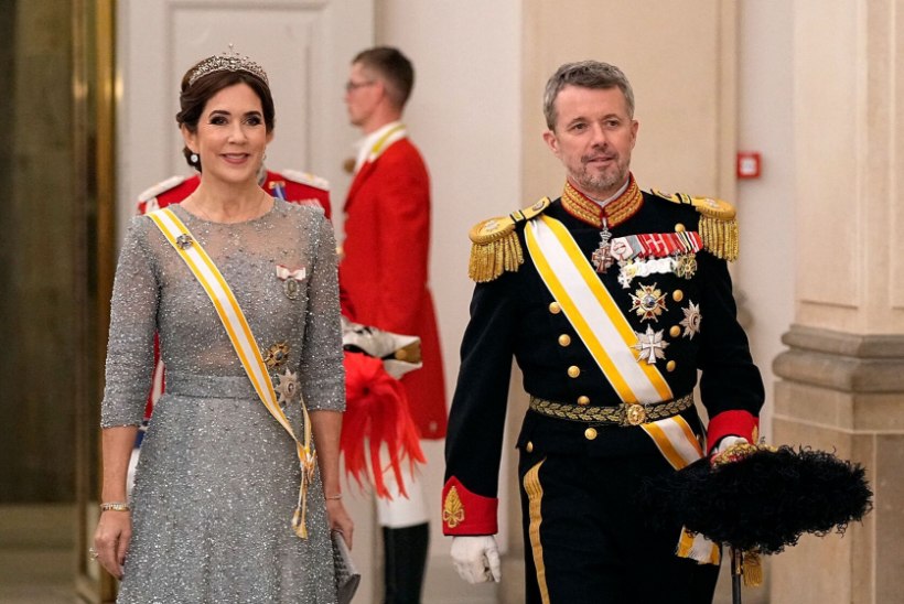 SKANDAAL: Taani kroonprints veetis kireöö Hispaania seltskonnakaunitariga?