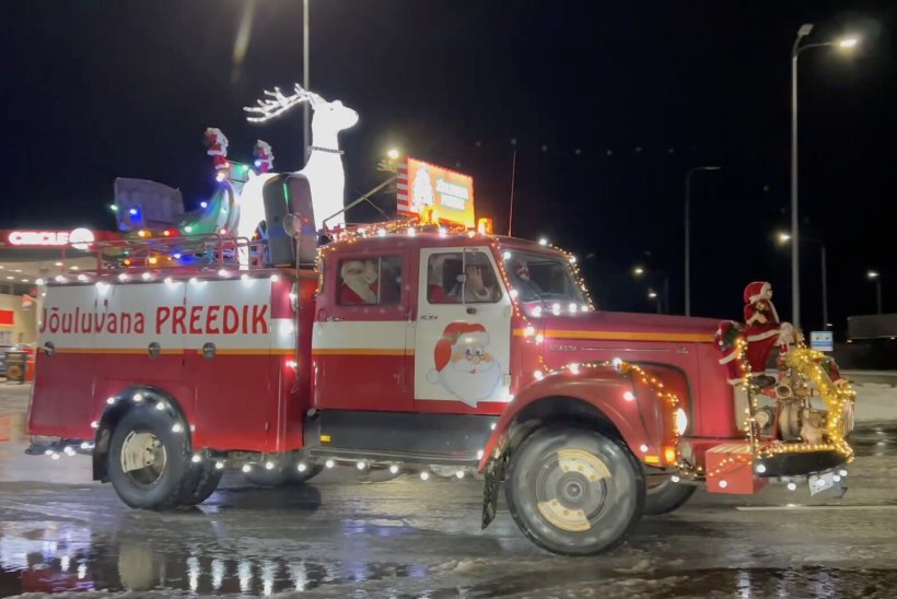 VIDEO | Jõuluvana vurab Järvamaal ringi uhke masinaga ning jagab lastele kommipakke