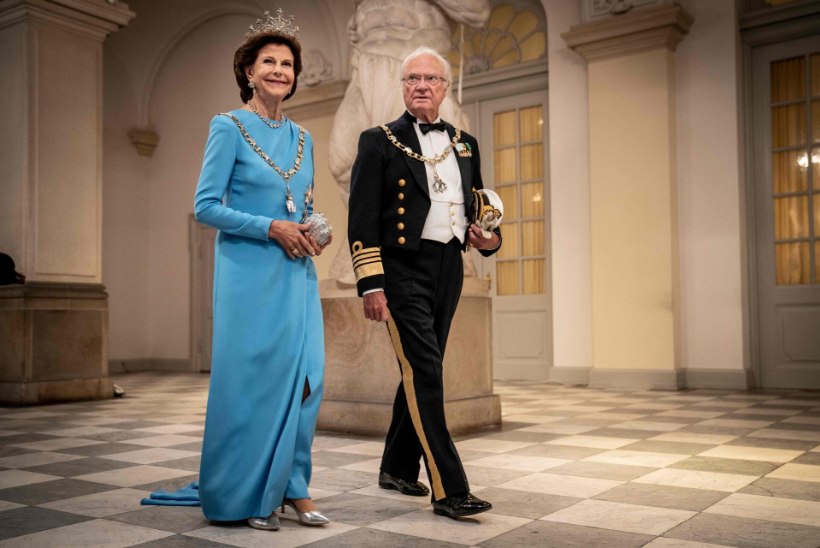 Südamelõikuse läbinud Rootsi kuningas pääses haiglast koju
