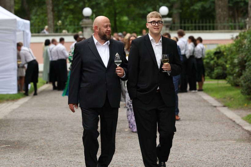 Presidendi vastuvõtule sammus uhkelt ka noor räppar Clicherik: mul on siin imelik ja igav olla!