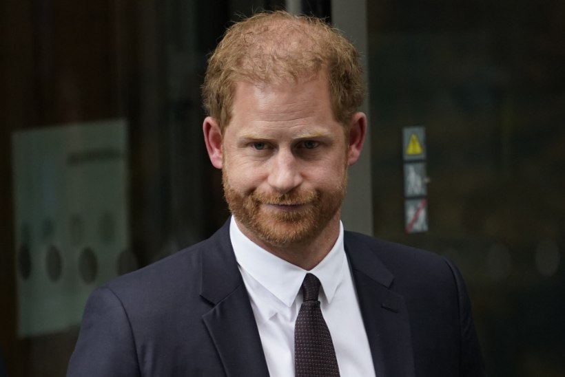 KAOTUS: prints Harry jäi kohtus Briti valitsusele alla