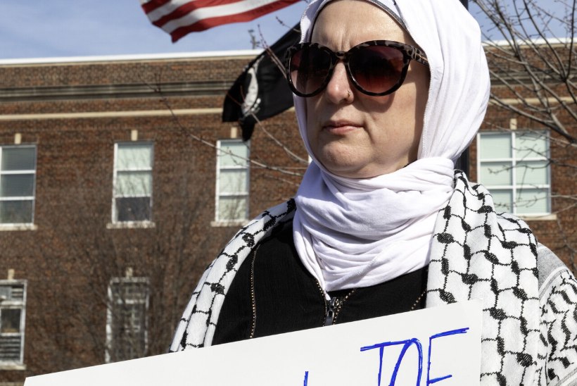 BIDENI KOMISTUSKIVI: moslemid kutsusid üles tema vastu hääletama