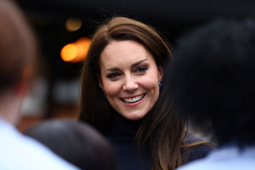 HARULDASED KAADRID: Kate Middleton jäi raske operatsiooni järel esmakordselt videole!