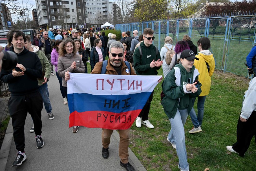 SÕPRA TUNNED HÄDAS: Serbia loodab Vene põgenikke kiusates Putinile meeldida