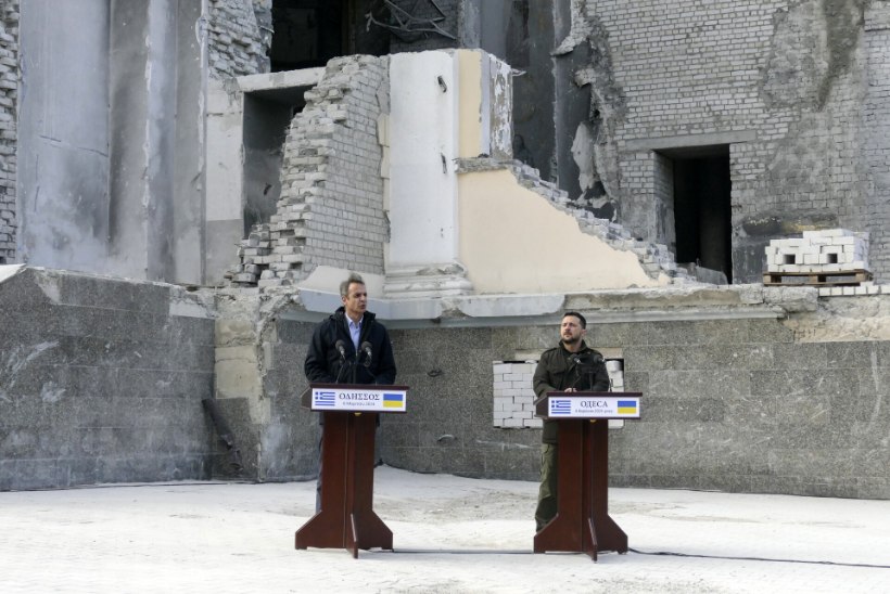 BLOGI | Kreeka peaministri ja Ukraina presidendi visiidi ajal Odessasse kärgatasid plahvatused 