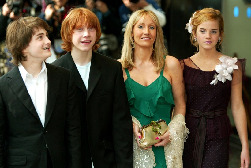 J. K. Rowling ei andesta võlurpoisi saaga lapstähtedele