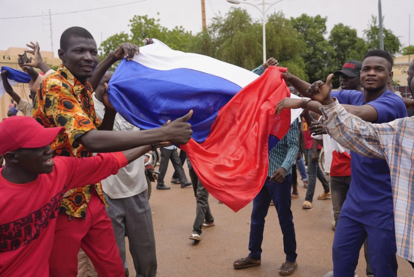 LÄÄS VÄLJA, VENELASED ASEMELE: Aafrika riigid langevad üksteise järel Moskva mõju alla