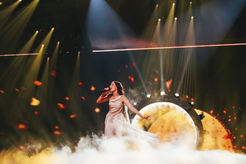 VIDEOD | Publik vilistas Iisraeli laulja Eurovisioni läbimängus välja. Mida EBU ette võtab?