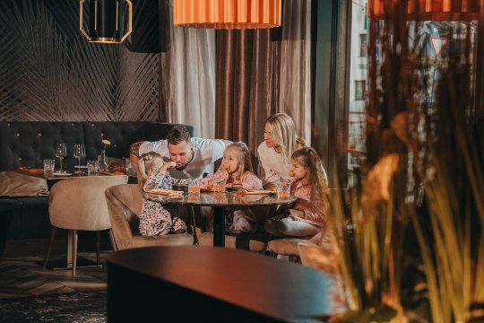 Michelini giidi restoran Joyce: suve meeldejäävaim maitseelamus ootab sind Tartu parimal terrassil
