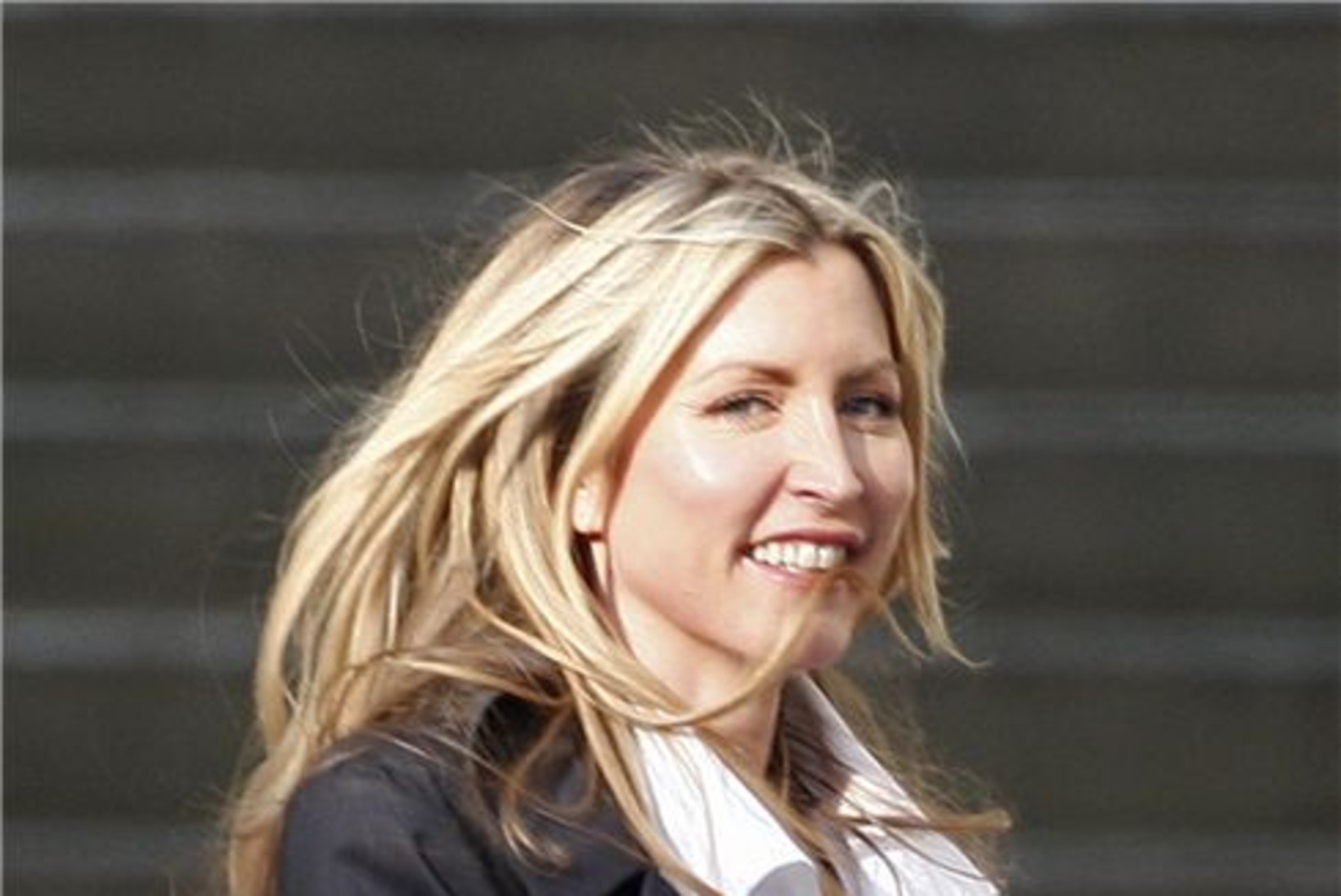 Heather Mills kasseerib McCartney'lt 25 miljonit naela