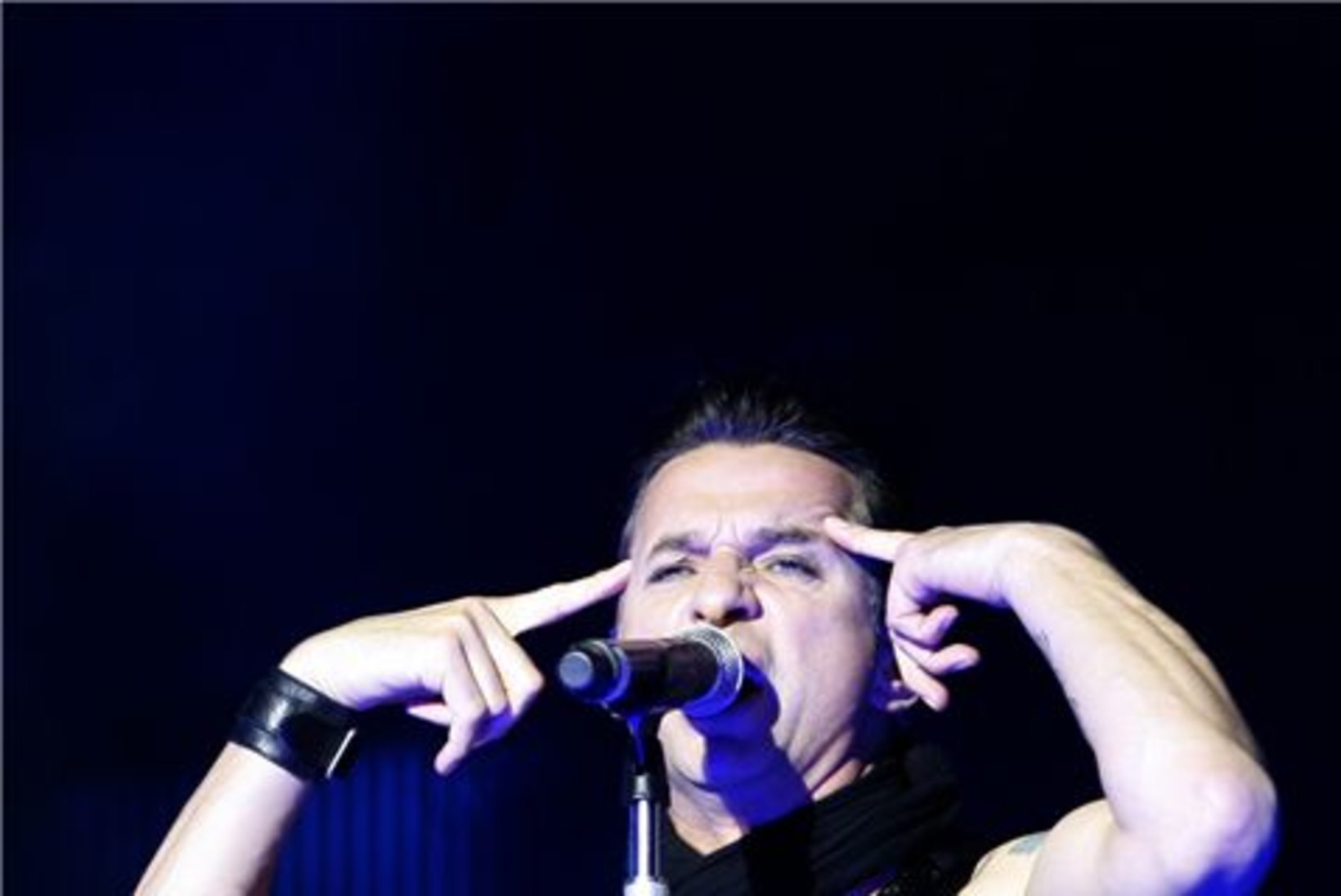 Kas Depeche Mode'i solist ikka paraneb Riia kontserdiks?