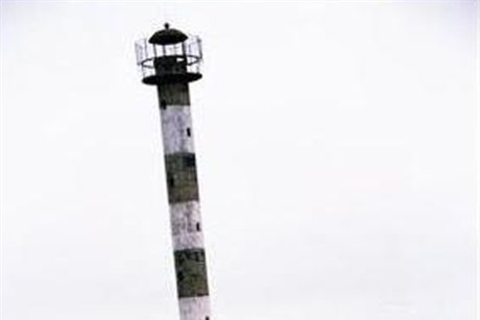 Kihelkonna vald ootab riigilt abi Saaremaa "Pisa torni" päästmiseks