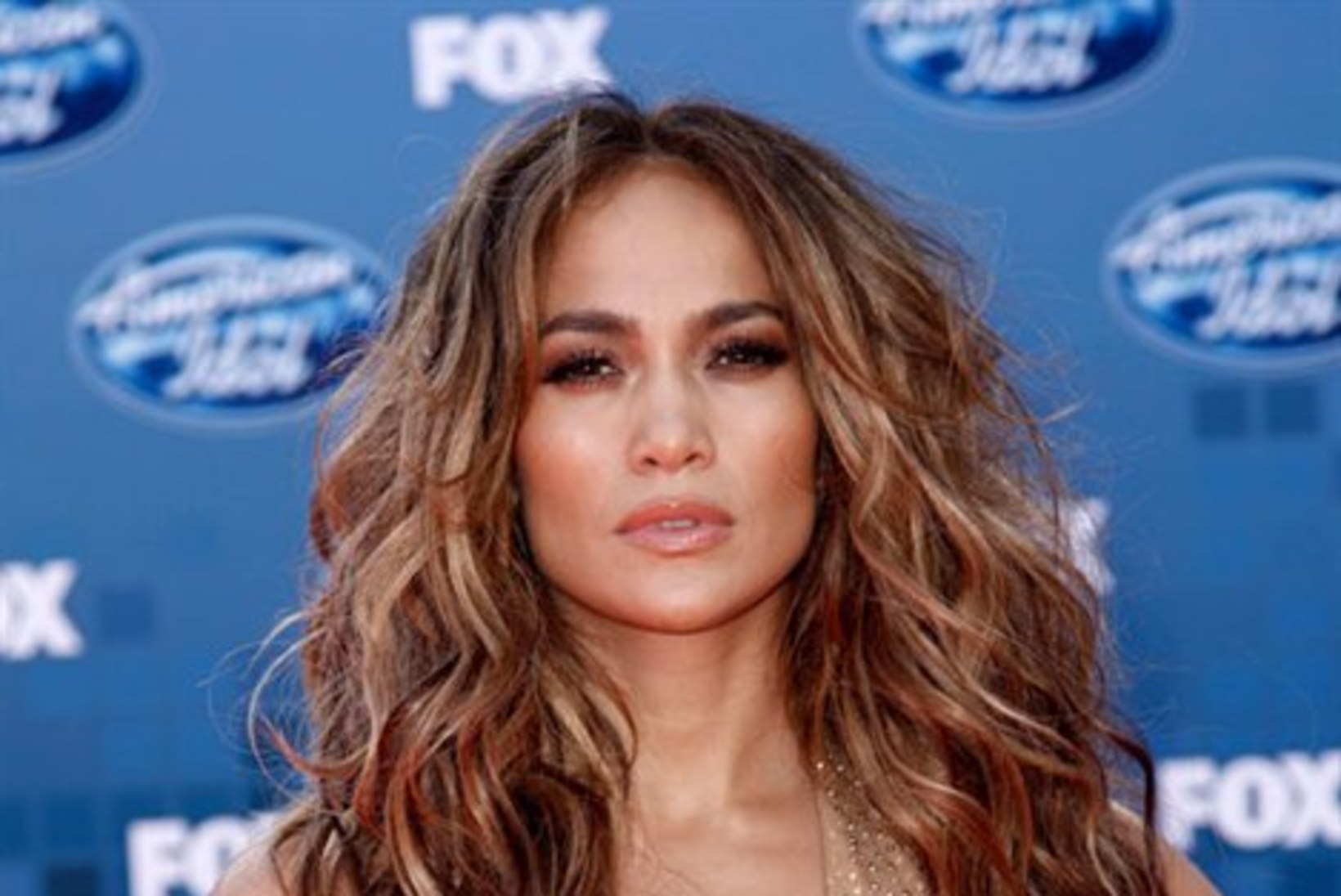 Jennifer Lopez paneb "American Idoli" kohtuniku ameti maha