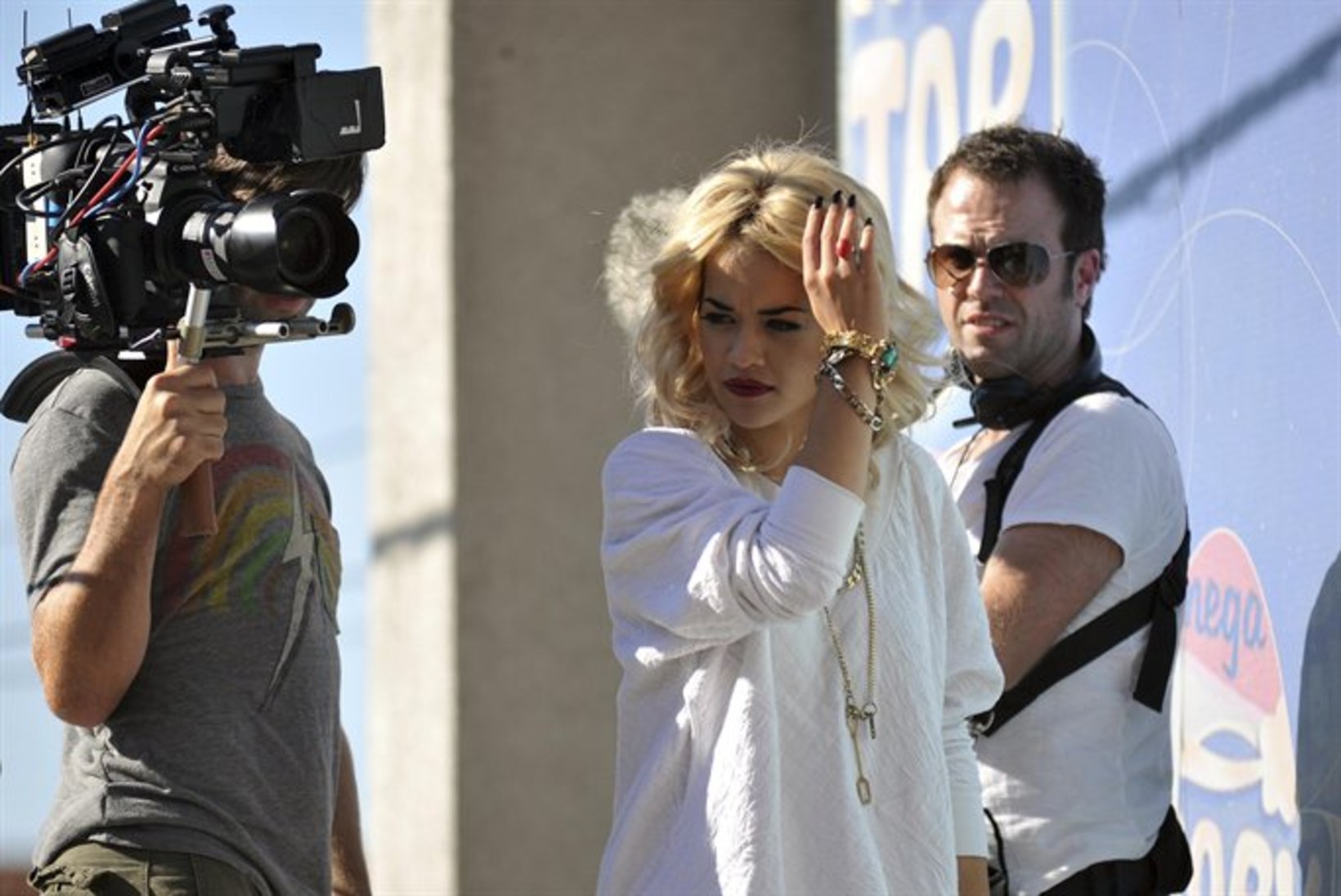 FOTOD JA VIDEO: Rita Ora filmib uut muuvit kodumaal Kosovos