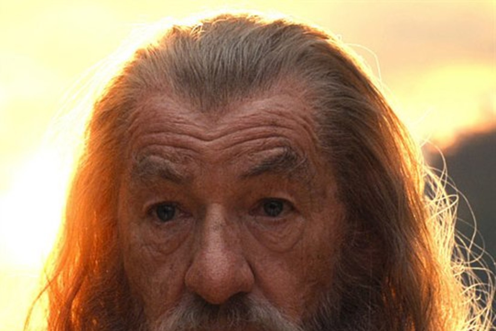 Kriitikud "Kääbiku" kvaliteedist: Gandalfi silmist paistsid näitleja kontaktläätsed!