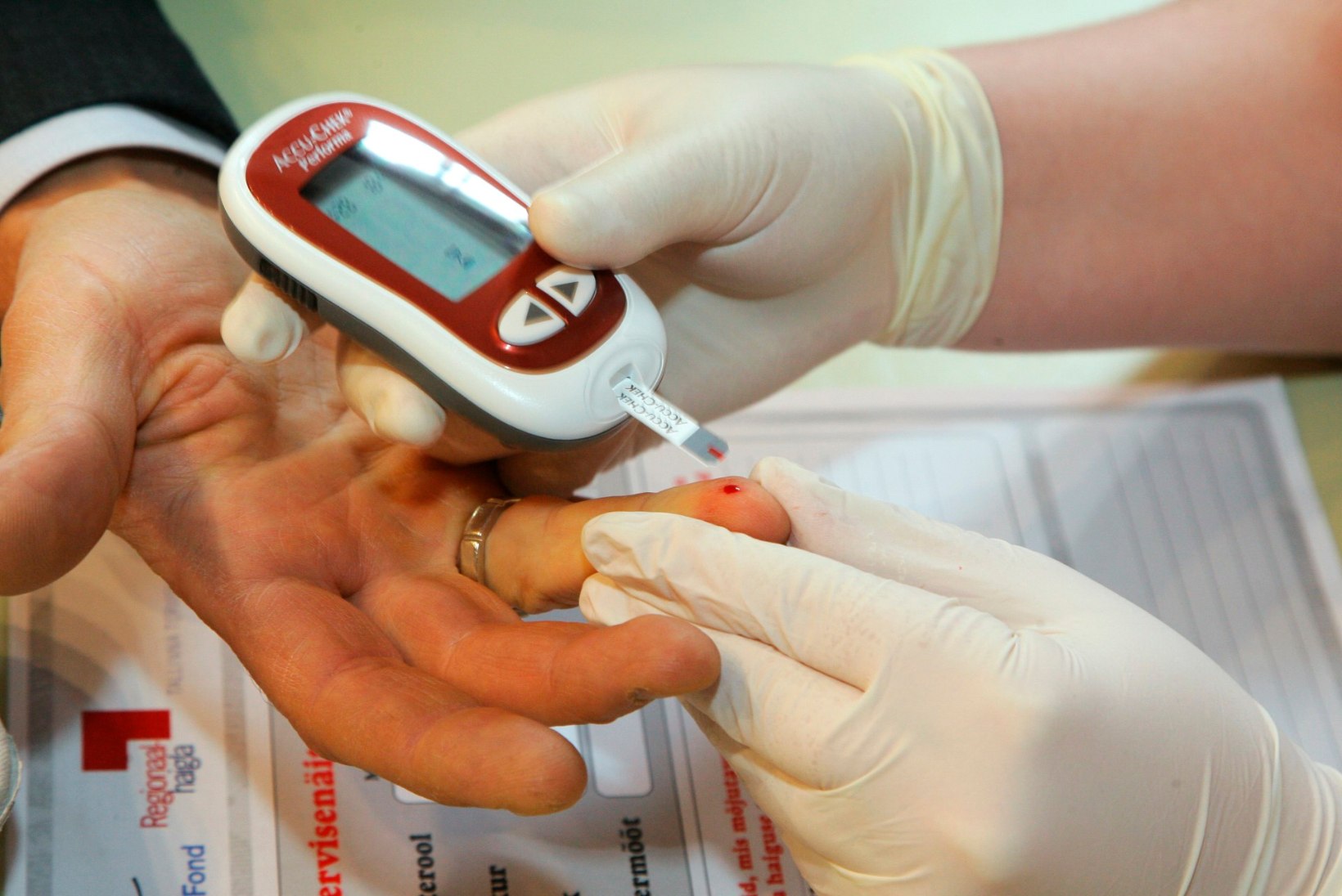 Diabeedipäev: mõõda täna tasuta oma veresuhkrut