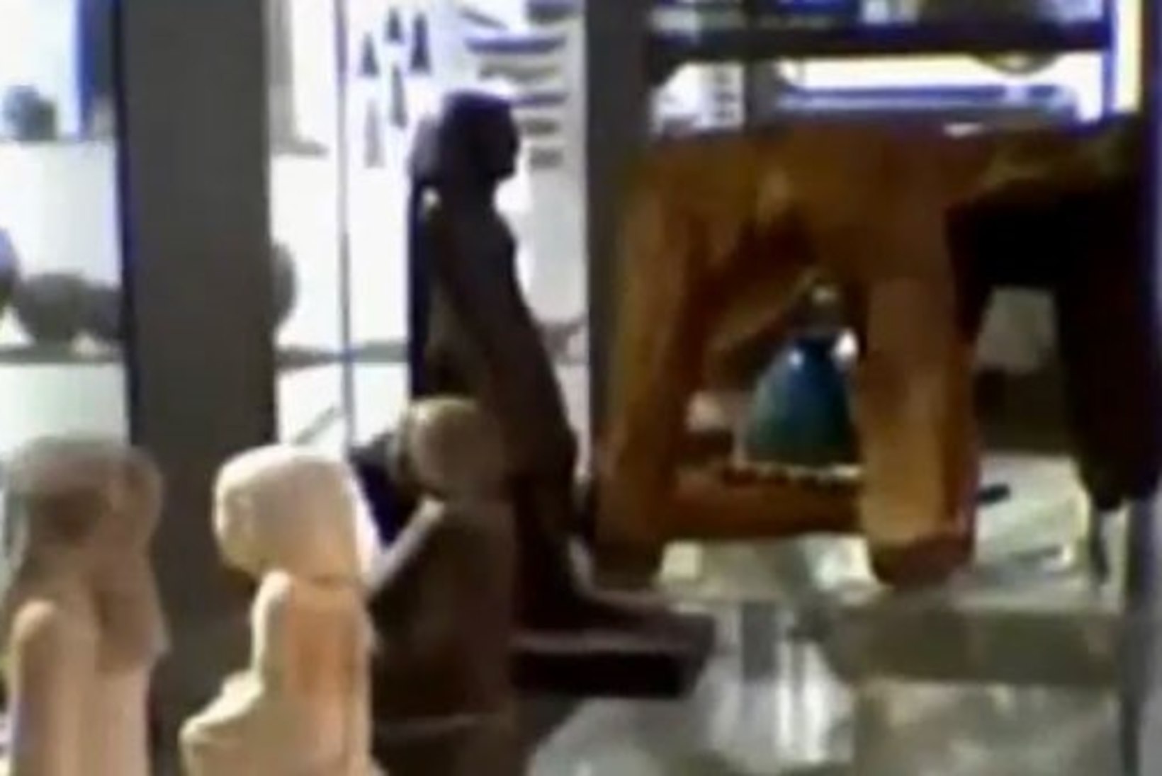 Muuseumis "ellu ärganud" iidse Egiptuse kuju saladus lahendatud!