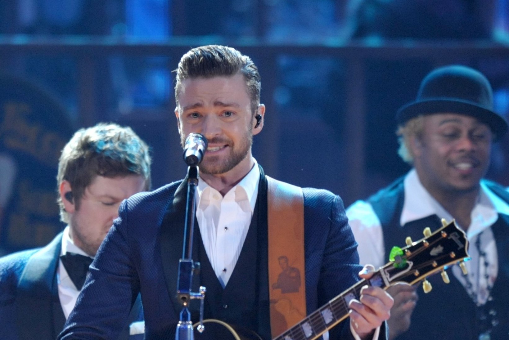 VIDEO: Justin Timberlake katkestas abieluettepanekuks kontserdi