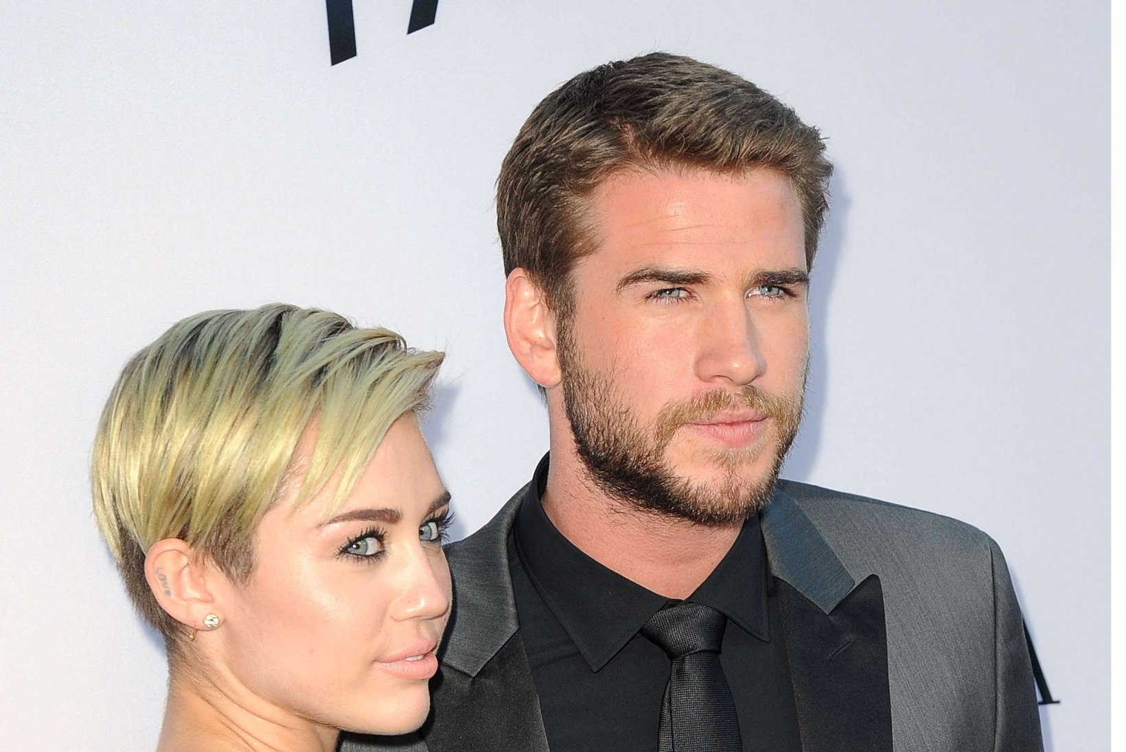 Esindajad kinnitasid: Miley Cyruse ja Liam Hemsworthi kihlus on läbi