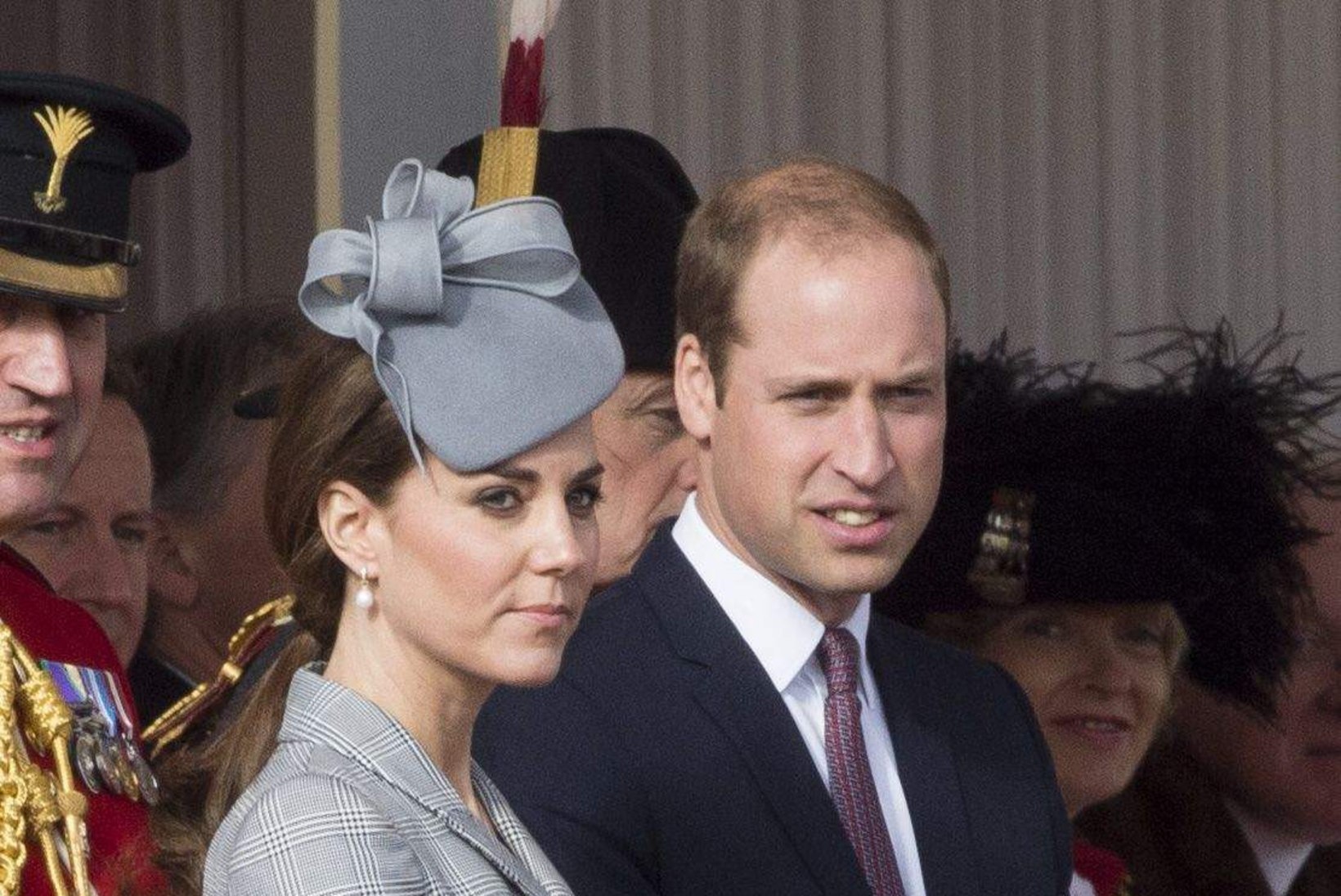 FOTOD: hertsoginna Catherine ilmutas end taas rahvale