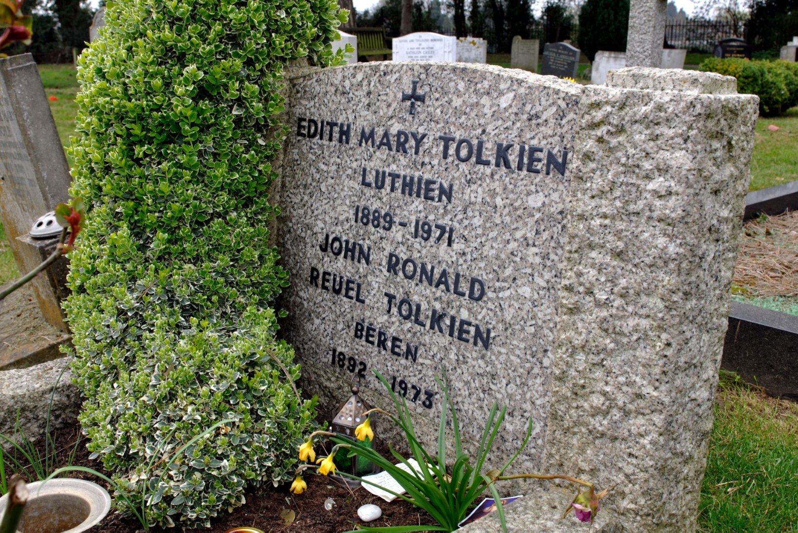 Vähetuntud Tolkien: ta käis sõjas ja leiutas keeli