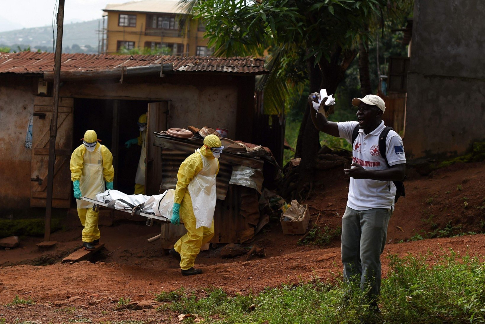 Skandaal: Nõukogude  Liit püüdis muuta Ebola viiruse biorelvaks