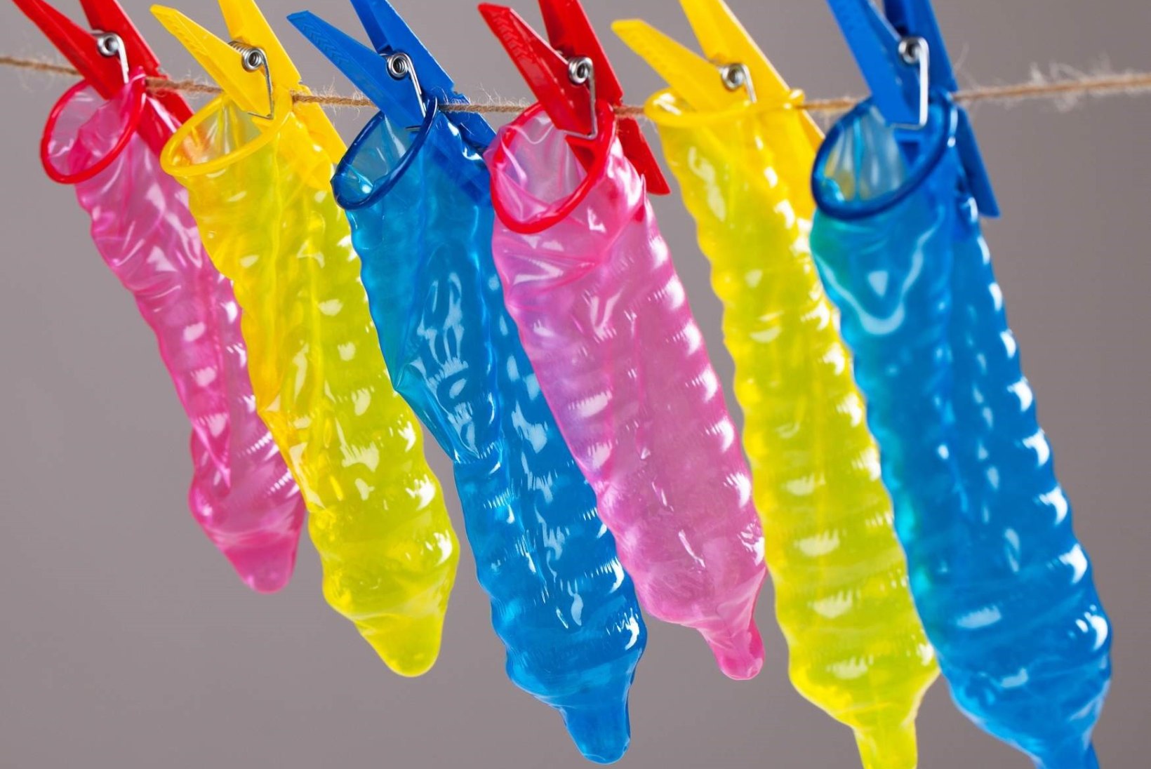 ET SEKS OLEKS TURVALINE: kas sa kasutad kondoomi õigesti?!