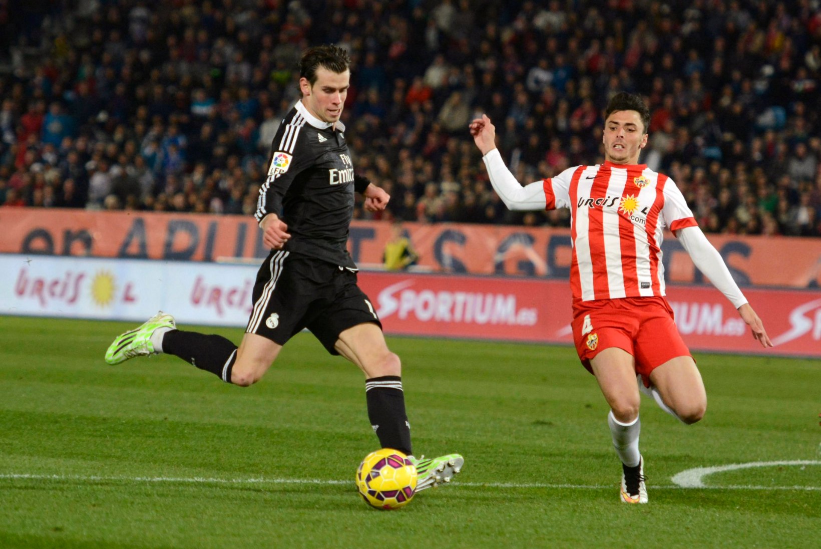 VIDEO: 60 meetrit 6 sekundiga! Gareth "Bolt" Bale on isegi Ronaldo jaoks ilmselgelt liiga kiire