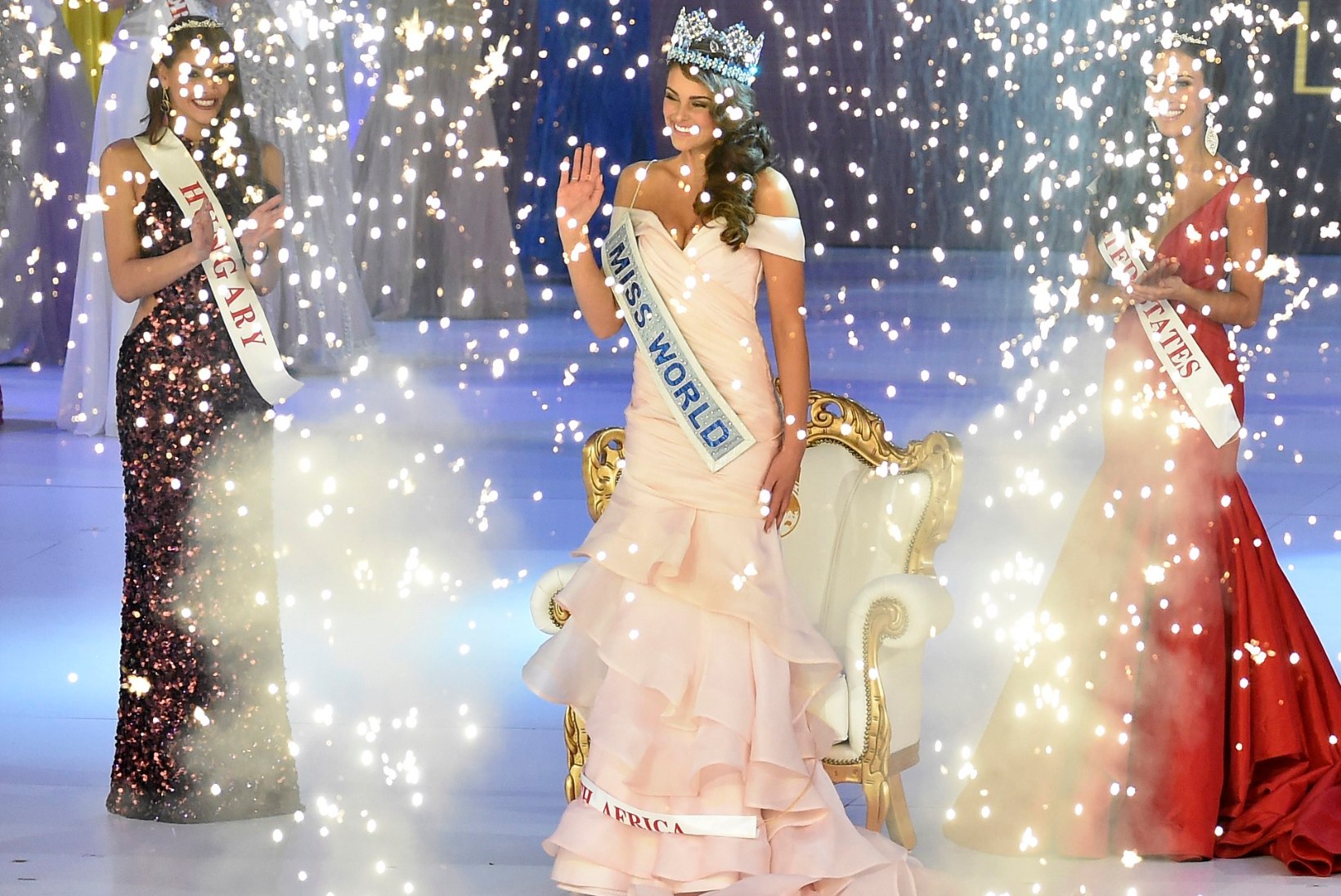 GALERII: terve hulk kaunitare Miss Maailma võistlusel – üks ilusam kui teine!