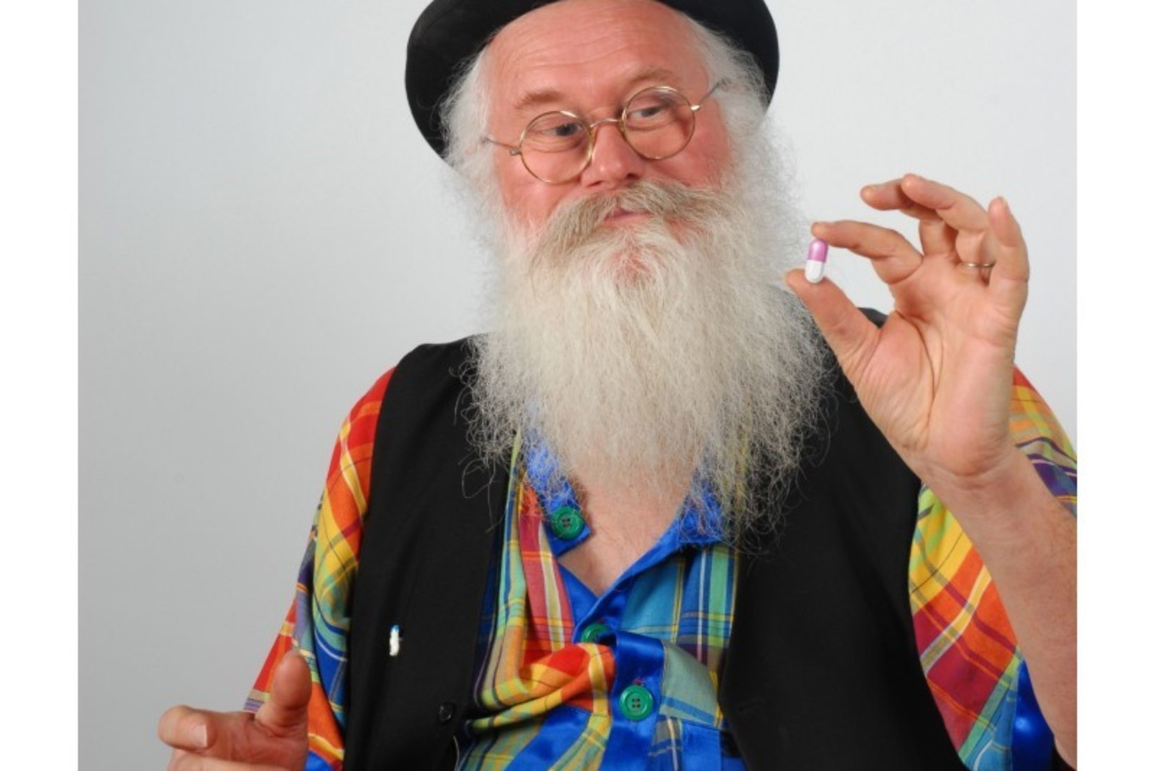 ŠOKOLAADINE KÕHUTUUL: 65aastane prantslane leiutas tableti, mis paneb peeretuse hõrgult lõhnama
