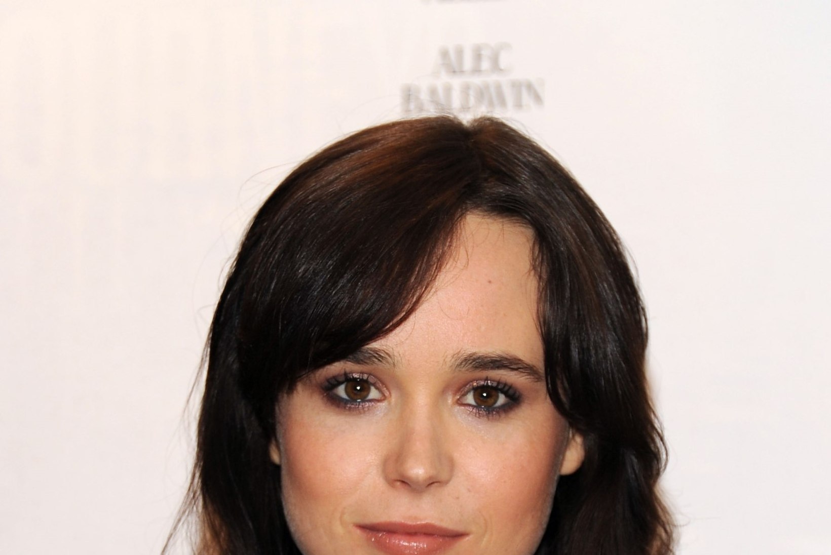 VIDEO: näitlejanna Ellen Page tuli kapist välja!