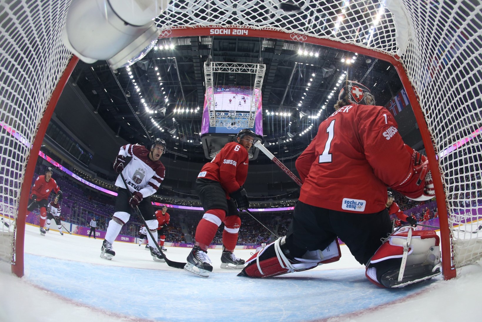 GALERII: Läti hokikoondis alistas Šveitsi ja pääses veerandfinaali!