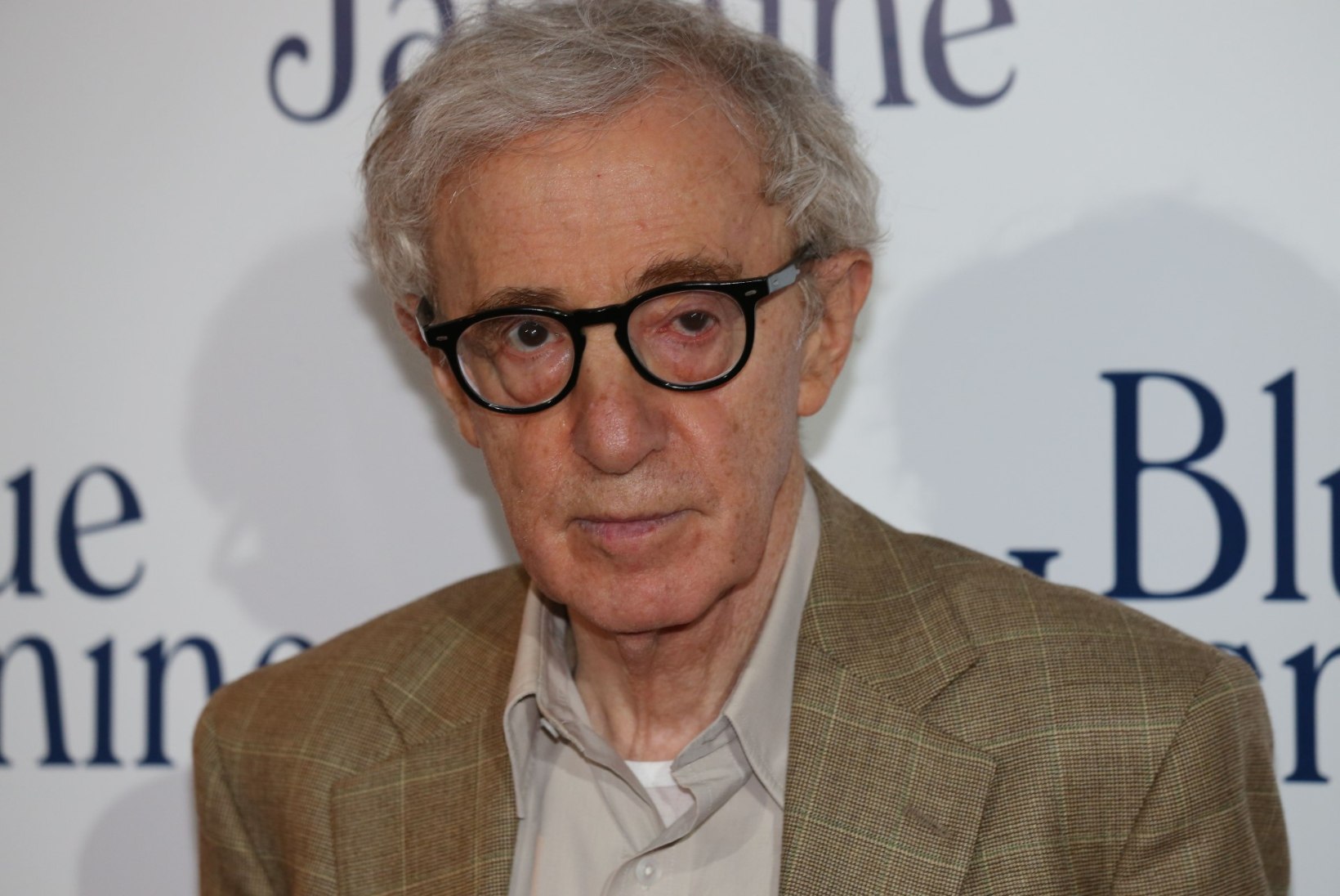  Woody Alleni tütar kirjeldas, kuidas isa teda lapsena seksuaalselt ära kasutas