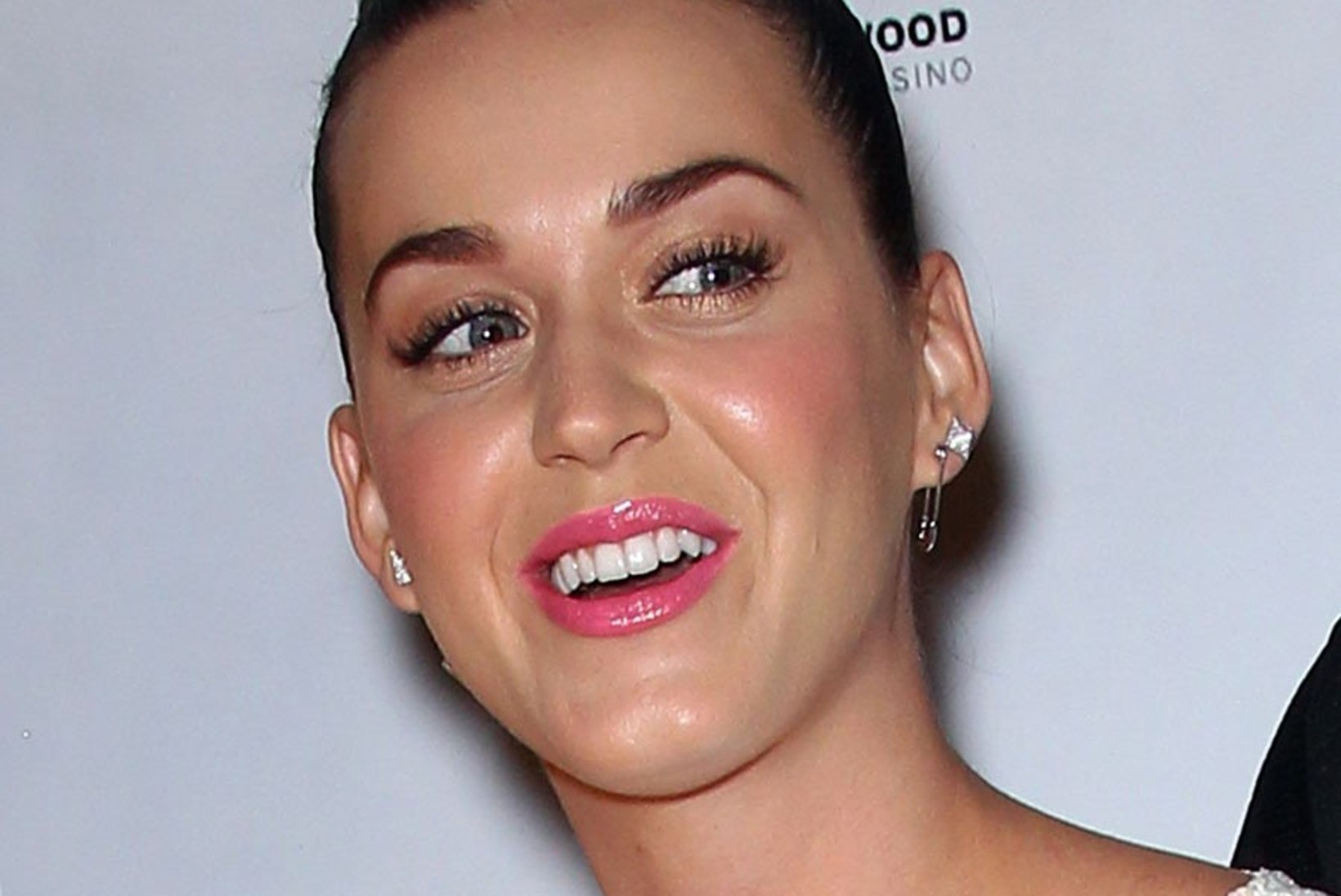 Katy Perry puistas stripiklubis tuhandeid dollareid