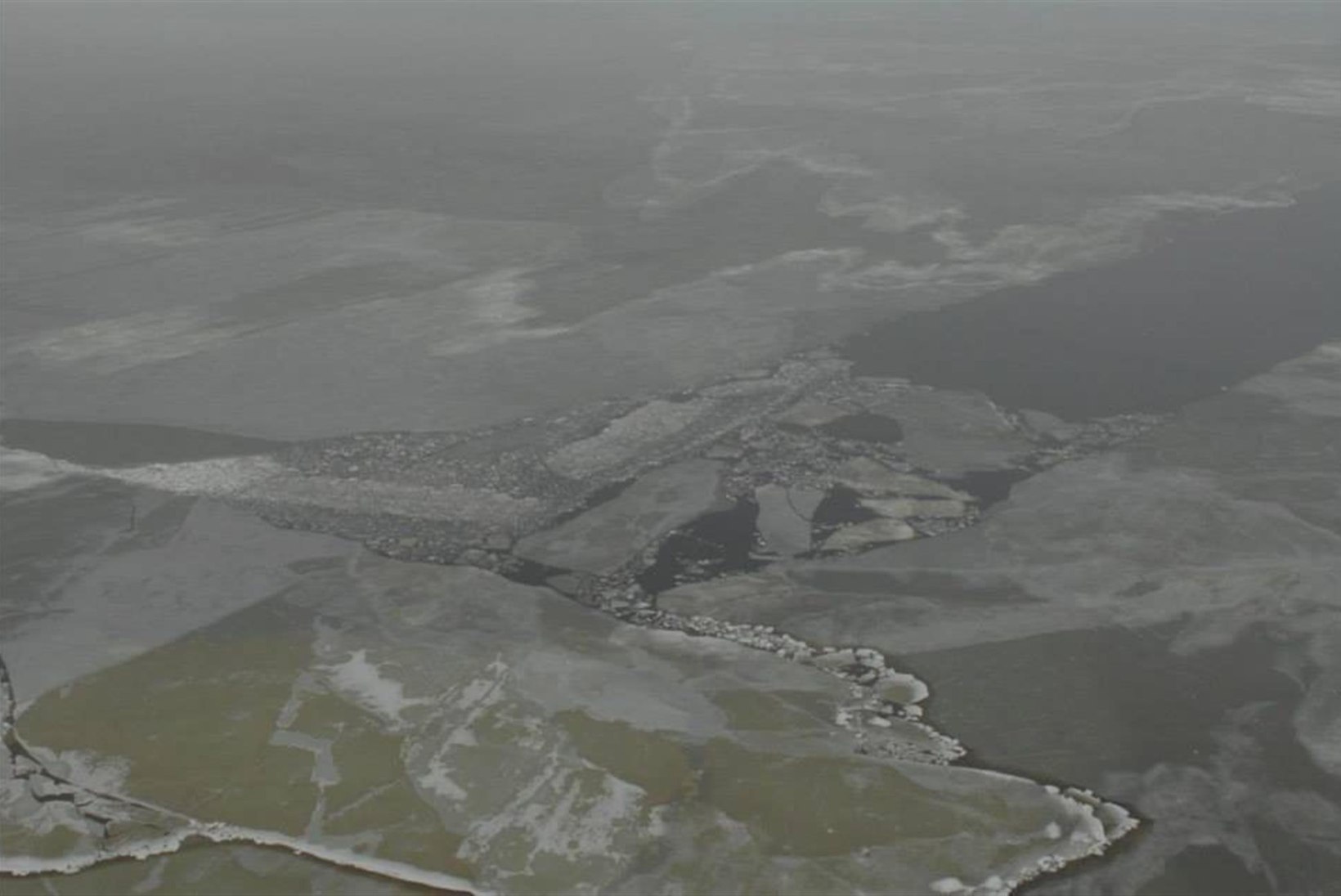 Ettevaatust - Pärnu lahe jääolud on muutlikud